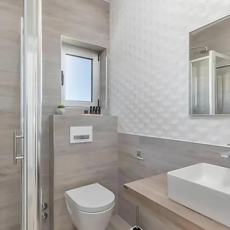 Apartamento Lalic Gallery Bibinje