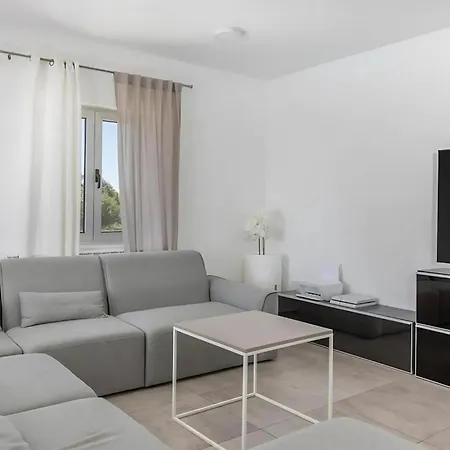 Lalic Gallery Apartamento Bibinje