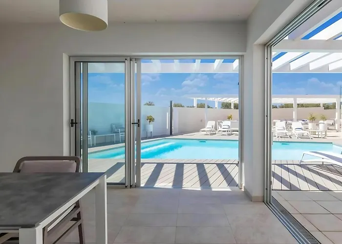 Lalic Gallery 公寓 比比涅