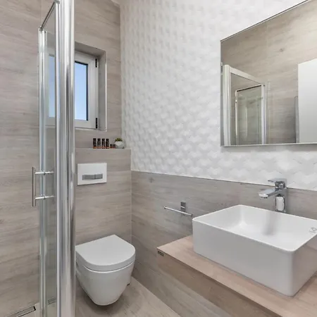 Apartament Lalic Gallery *