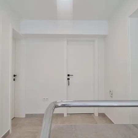 Apartament Lalic Gallery *