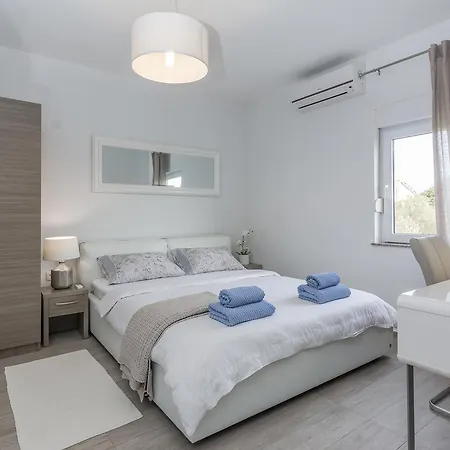 Lalic Gallery Apartament *